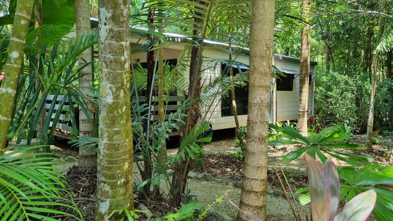 Boutique Bungalows Mission Beach 4*,  Australia